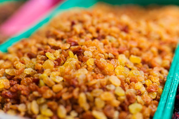 خرید و فروش کشمش پلویی فله با شرایط فوق العاده